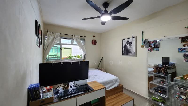 413 Ang Mo Kio Avenue 10, 413 Ang Mo Kio Avenue 10, 3 Bedrooms, 990 sqft, HDB Flat For Sale, by Martin Ong, 500118134 - Bedroom - PropertyGuru.com.sg