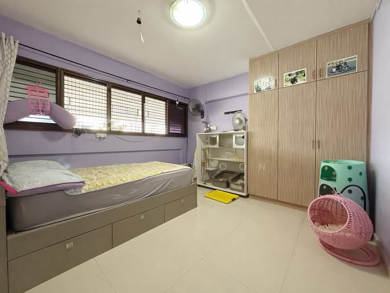 658 Hougang Avenue 8, 658 Hougang Avenue 8, 3 Bedrooms, 1,108 sqft, HDB Flat For Sale, by Jason Oon, 500118145 - Bedroom - PropertyGuru.com.sg