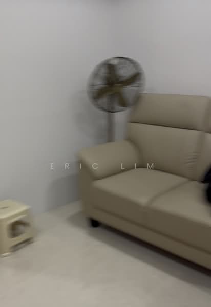 Le Marican, 95 Lorong Marican, 1 Bedroom, 570 sqft, Apartment For Sale, by Eric Lim, 500118171 - Living Room - PropertyGuru.com.sg