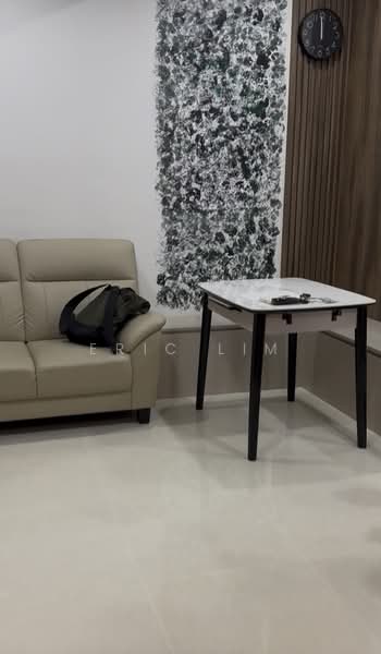 Le Marican, 95 Lorong Marican, 1 Bedroom, 570 sqft, Apartment For Sale, by Eric Lim, 500118171 - Living Room - PropertyGuru.com.sg