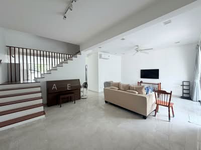 For Rent - Newly Renovated 2 Storey Landed For Rent, Lifestyle Living