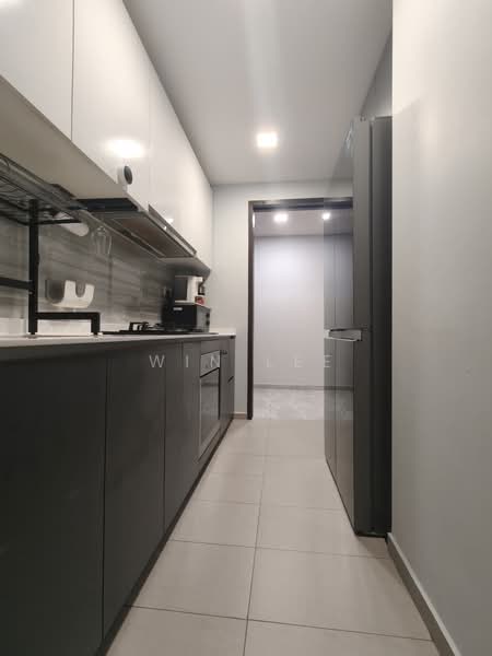 The Brownstone, 158 Canberra Drive, 3 Bedrooms, 915 sqft, Executive Condominium For Rent, by Win Lee, 500118181 - Fully Equipped Kitchen - PropertyGuru.com.sg