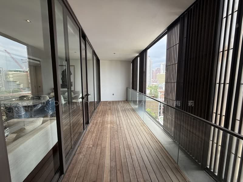 Lloyd SixtyFive, 65 Lloyd Road, 3 Bedrooms, 3,638 sqft, Condominium For Rent, by Dolly Chia 谢梅莉, 500118183 - Balcony - PropertyGuru.com.sg