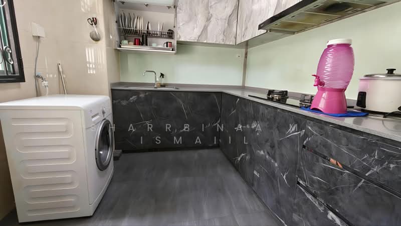 688F Woodlands Drive 75, 688F Woodlands Drive 75, 3 Bedrooms, 90 sqft, HDB Flat For Sale, by Sharrbinaa M Ismaiil, 500118195 - Kitchen - PropertyGuru.com.sg