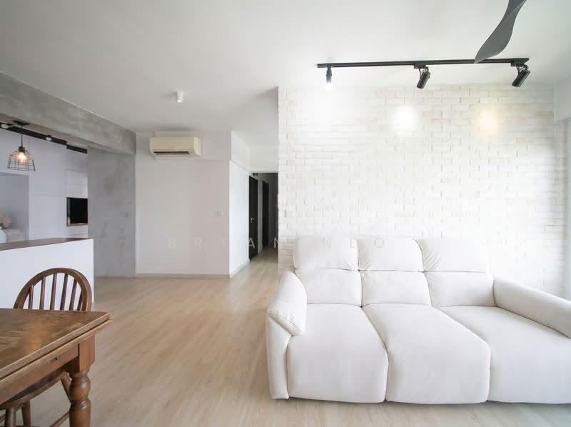 335C Yishun Riverwalk, 335C Yishun Street 31, 4 Bedrooms, 1,206 sqft, HDB Flat For Sale, by Bryan Neo, 500118201 - Living Room - PropertyGuru.com.sg