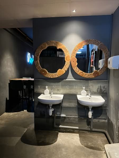 8 Hamilton Road, Farrer Park / Serangoon Rd, 2,000 sqft, Food & Beverage For Rent, by Bryan Chua, 500118203 - Bathroom - CommercialGuru.com.sg