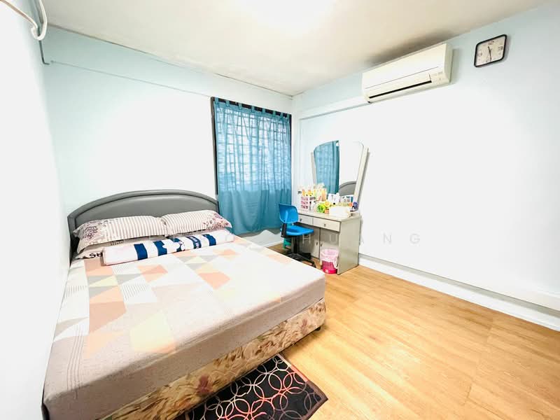213 Boon Lay Place, 213 Boon Lay Place, 3 Bedrooms, 700 sqft, HDB Flat For Sale, by Pedro Chuang, 500118204 - Bedroom - PropertyGuru.com.sg