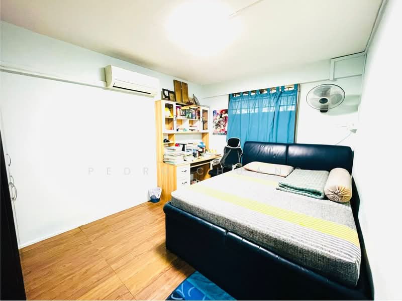 213 Boon Lay Place, 213 Boon Lay Place, 3 Bedrooms, 700 sqft, HDB Flat For Sale, by Pedro Chuang, 500118204 - Bedroom - PropertyGuru.com.sg