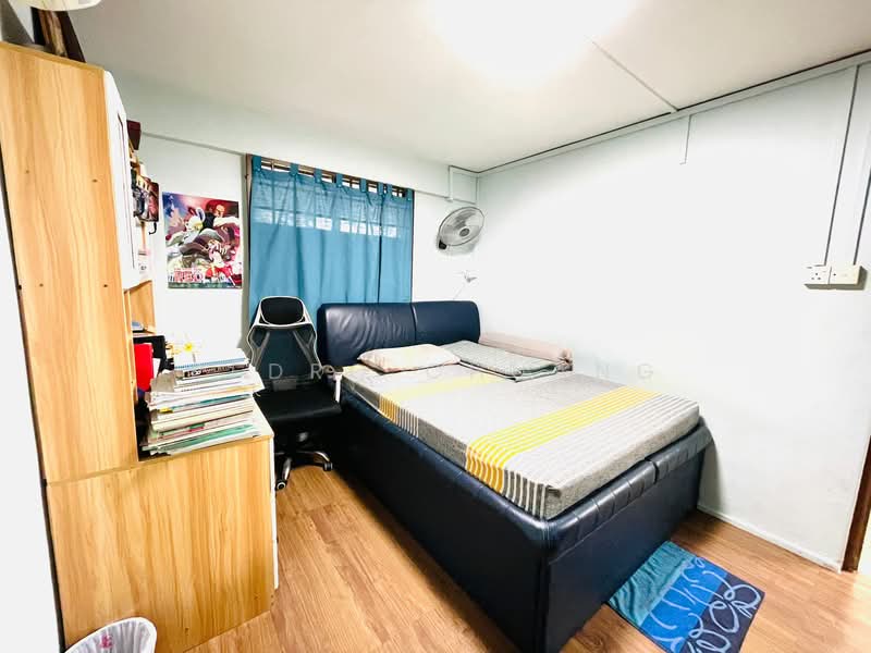 213 Boon Lay Place, 213 Boon Lay Place, 3 Bedrooms, 700 sqft, HDB Flat For Sale, by Pedro Chuang, 500118204 - Bedroom - PropertyGuru.com.sg