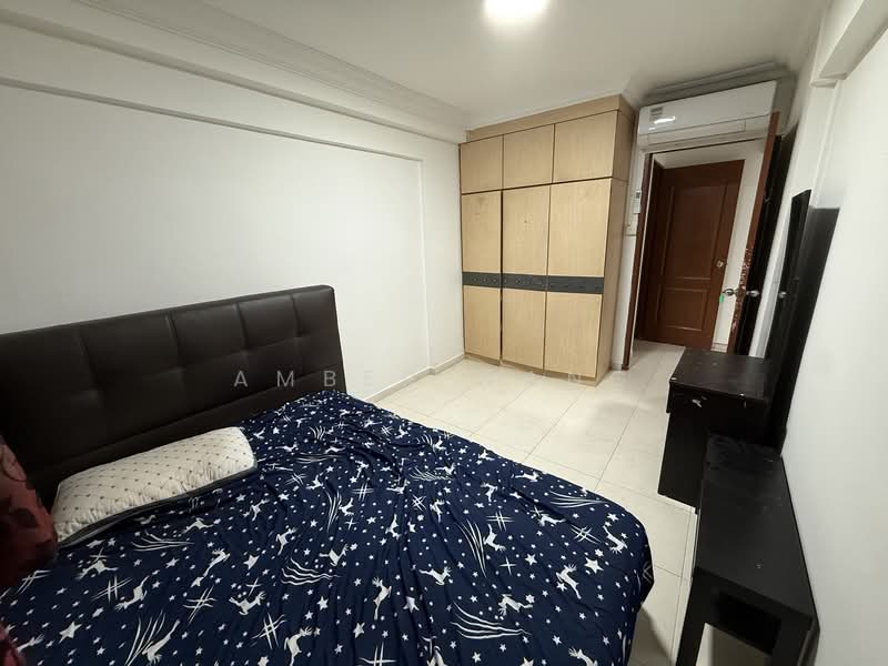 617 Hougang Avenue 8, 617 Hougang Avenue 8, 3 Bedrooms, 884 sqft, HDB Flat For Rent, by Amber Wang, 500118226 - Bedroom - PropertyGuru.com.sg