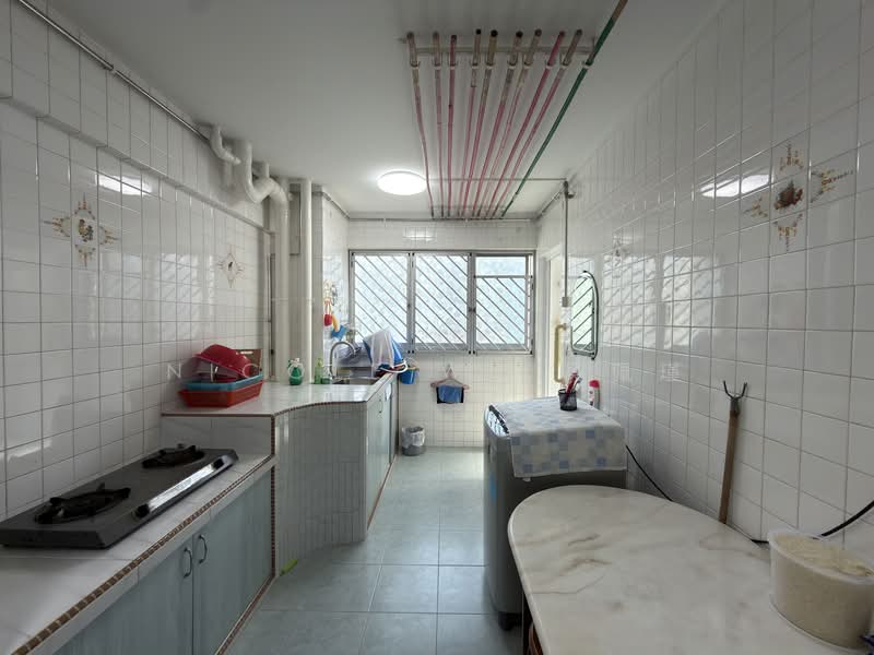 646 Yishun Street 61, 646 Yishun Street 61, 3 Bedrooms, 904 sqft, HDB Flat For Sale, by Nicole Wu 吴佩瑾, 500118232 - Kitchen - PropertyGuru.com.sg