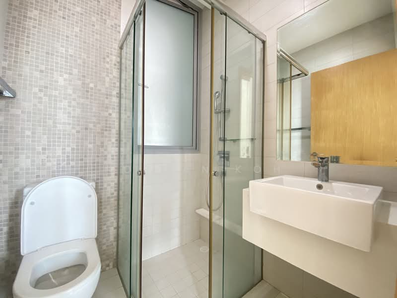 One Devonshire, 1 Devonshire Road, 2 Bedrooms, 904 sqft, Condominium For Sale, by Norman Koh, 500118241 - Bathroom - PropertyGuru.com.sg