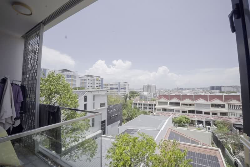 Singa Hills, 33 Jalan Singa, 1 Bedroom, 463 sqft, Apartment For Sale, by Nick Ong, 500118246 - Balcony - PropertyGuru.com.sg