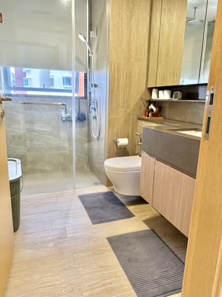 The Jovell, 25 Flora Drive, 2 Bedrooms, 678 sqft, Condominium For Sale, by Eric Tan Siang Quee, 500118257 - Bathroom - PropertyGuru.com.sg