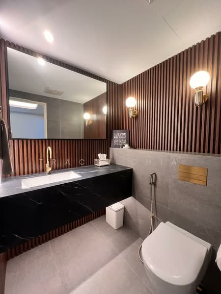 Chateau Le Fame, 51 Ewe Boon Road, 3 Bedrooms, 2,088 sqft, Apartment For Sale, by Tracey Chia, 500118271 - Powder Room - PropertyGuru.com.sg