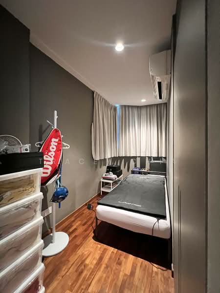 Chateau Le Fame, 51 Ewe Boon Road, 3 Bedrooms, 2,088 sqft, Apartment For Sale, by Tracey Chia, 500118271 - Additional Room (study or helper room) - PropertyGuru.com.sg