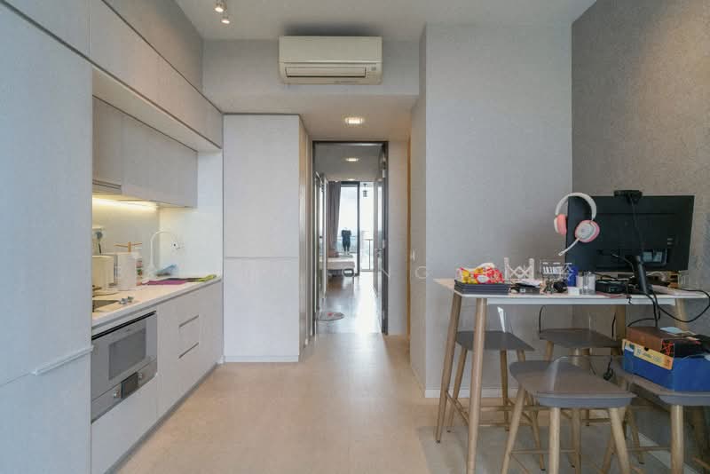 Fulcrum, 33 Fort Road, 2 Bedrooms, 829 sqft, Condominium For Sale, by Brenda Ong 王淑玲, 500118274 - Kitchen - PropertyGuru.com.sg