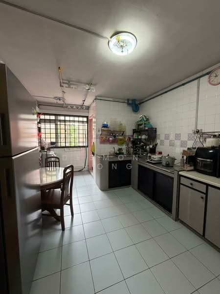 433 Choa Chu Kang Avenue 4, 433 Choa Chu Kang Avenue 4, 3 Bedrooms, 1,119 sqft, HDB Flat For Sale, by Desmond Hong, 500118276 - Kitchen - PropertyGuru.com.sg
