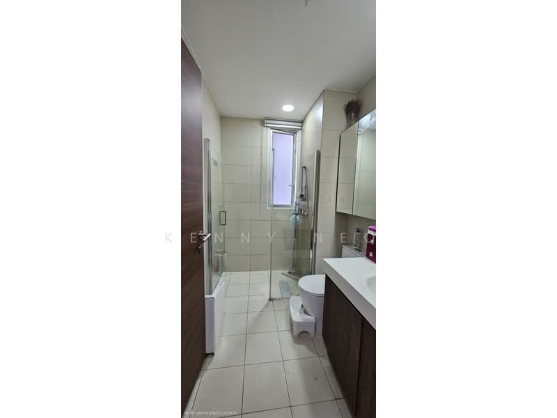 The Nautical, 97 Jalan Sendudok, 3 Bedrooms, 1,119 sqft, Condominium For Sale, by Kenny Neo, 500118288 - Bathroom - PropertyGuru.com.sg