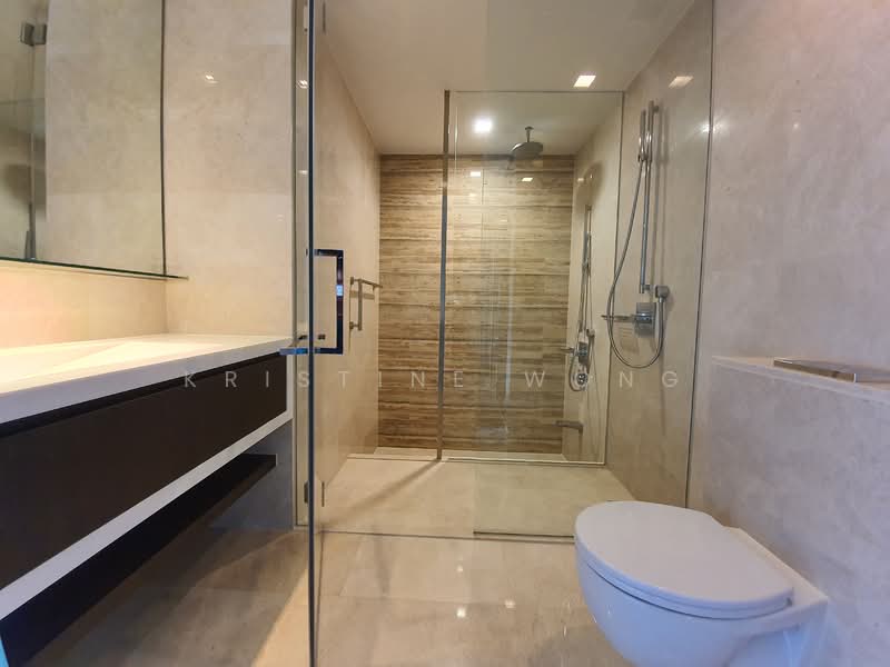 Altez, 16 Enggor Street, 3 Bedrooms, 1,561 sqft, Condominium For Sale, by Kristine Wong, 500118294 - Bathroom - PropertyGuru.com.sg