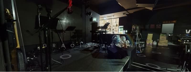 Rare KTV Lounge for Rental at Jalan Besar !, Jalan Besar, 4,802 sqft, Food & Beverage For Rent, by Gracia Leong, 500118303 - Interior - CommercialGuru.com.sg