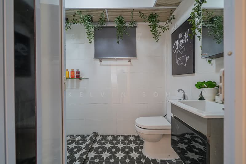 233C Sumang Lane, 233C Sumang Lane, 3 Bedrooms, 1,001 sqft, HDB Flat For Sale, by Kelvin Soh, 500118304 - Bathroom - PropertyGuru.com.sg