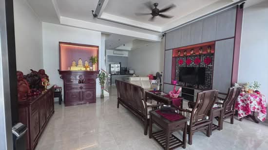 Luxus Hills, Seletar Green Avenue, 5 Bedrooms, 4,133 sqft, Terraced House For Sale, by Derrick Tan, 500118331 - PropertyGuru.com.sg