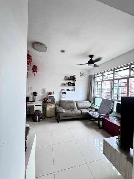 438C Bukit Batok West Avenue 8, 438C Bukit Batok West Avenue 8, 2 Bedrooms, 732 sqft, HDB Flat For Sale, by Tan Chee Hwang, 500118339 - PropertyGuru.com.sg