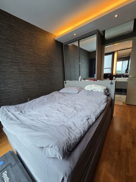 The Santorini, 21 Tampines Street 86, 2 Bedrooms, 721 sqft, Condominium For Sale, by Fabian Ang, 500118348 - Master Bedroom - PropertyGuru.com.sg