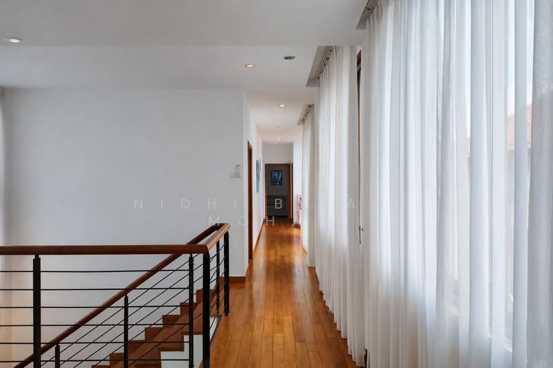 Renovated Baliness Style Detached Home | DISTRICT 10, , 6 Bedrooms, 6,017 sqft, Detached House For Sale, by Nidhi Belani Mohan, 500118351 - Corridor - PropertyGuru.com.sg