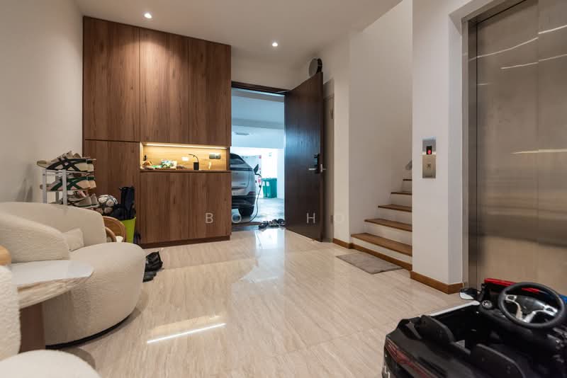Infinium, 23 Richards Avenue, 6 Bedrooms, 5,134 sqft, Cluster House For Sale, by Bob Ho, 500118357 - Entrance - PropertyGuru.com.sg