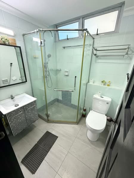 Palm Green, 481 Pasir Panjang Road, Room Rental, 120 sqft, Apartment For Rent, by Sean Ong, 500118368 - Bathroom - PropertyGuru.com.sg