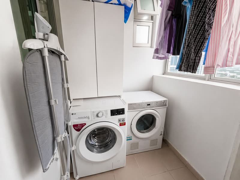 Caribbean at Keppel Bay, 32 Keppel Bay Drive, 3 Bedrooms, 1,227 sqft, Condominium For Rent, by Maggie Sim, 500118369 - Spacious yard area - PropertyGuru.com.sg