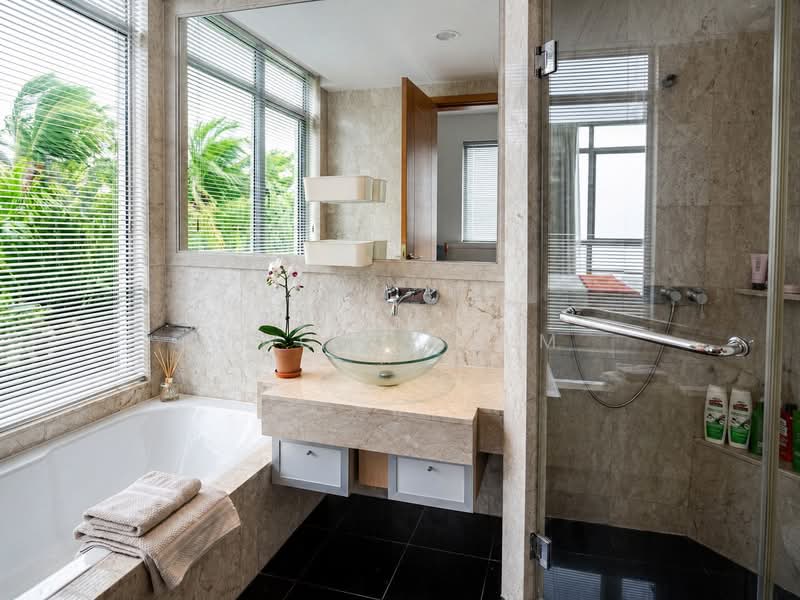 Caribbean at Keppel Bay, 32 Keppel Bay Drive, 3 Bedrooms, 1,227 sqft, Condominium For Rent, by Maggie Sim, 500118369 - Master Bathroom - PropertyGuru.com.sg