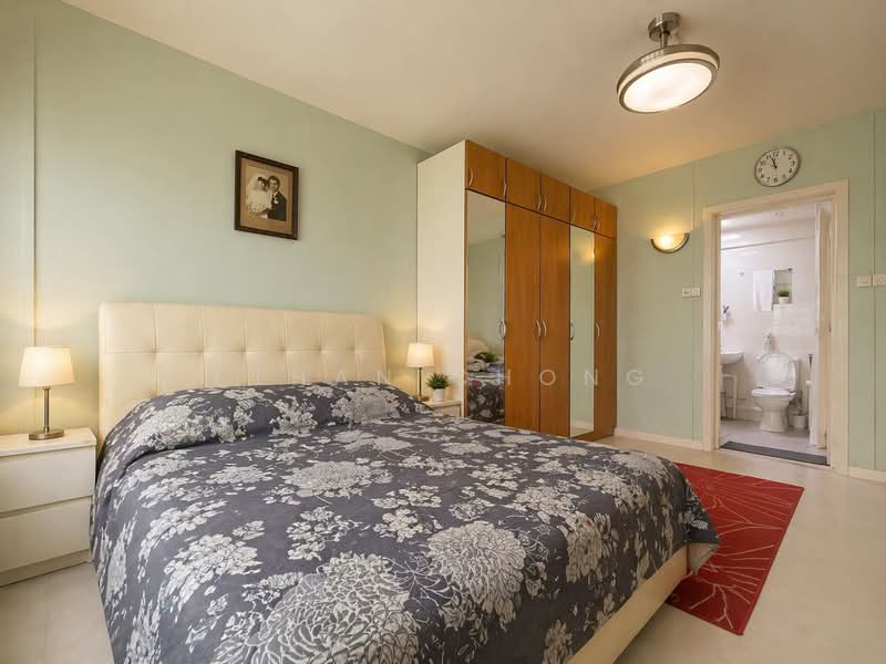 122 Bukit Batok Central, 122 Bukit Batok Central, 4 Bedrooms, 1,560 sqft, HDB Flat For Sale, by Ethan Chong, 500118376 - Bedroom - PropertyGuru.com.sg