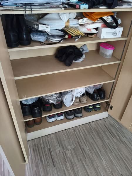 18D Holland Drive, 18D Holland Drive, Room Rental, 150 sqft, HDB Flat For Rent, by Marcus Chai, 500118379 - PropertyGuru.com.sg