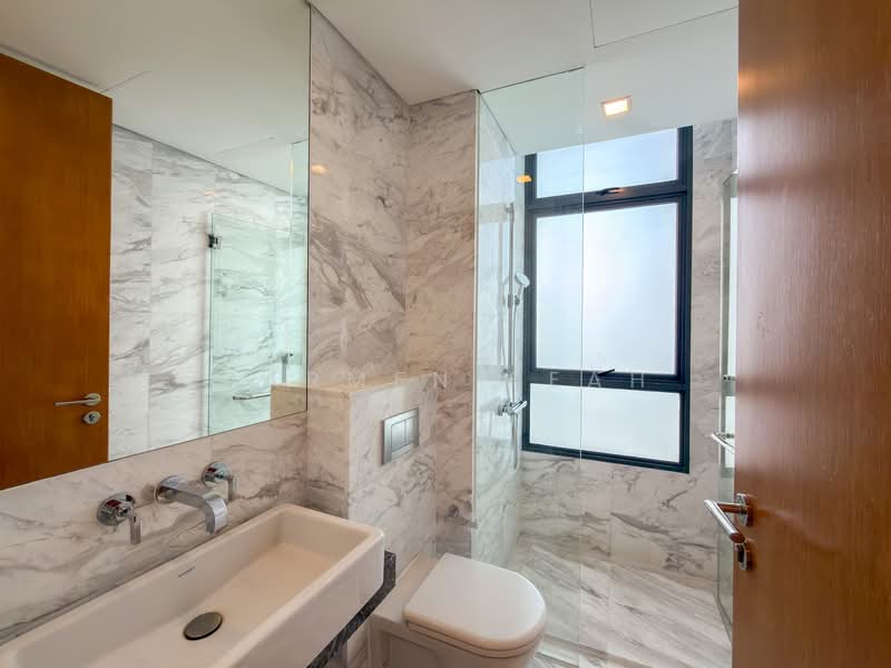 Skypark @ Somerset, 22 Saint Thomas Walk, 4 Bedrooms, 3,347 sqft, Apartment For Rent, by Carmen Seah, 500118381 - Bathroom - PropertyGuru.com.sg