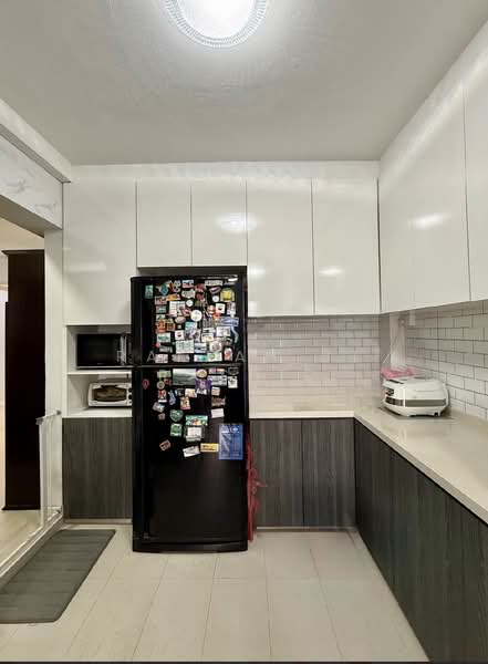605 Bedok Reservoir Road, 605 Bedok Reservoir Road, 3 Bedrooms, 1,302 sqft, HDB Flat For Sale, by Rafeah Bt Rashid, 500118384 - Kitchen - PropertyGuru.com.sg