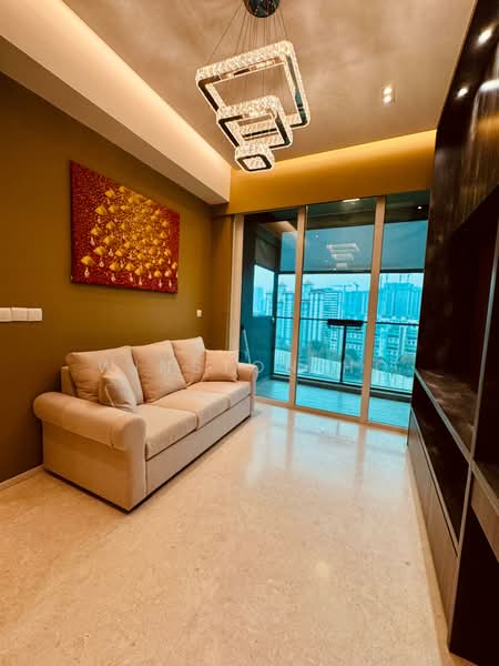 Principal Garden, 93 Prince Charles Crescent, 1 Bedroom, 495 sqft, Condominium For Sale, by Winston Ho, 500118388 - Living Room - PropertyGuru.com.sg