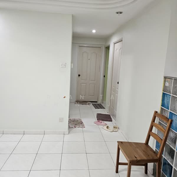 341B Sembawang Close, 341B Sembawang Close, 3 Bedrooms, 1,184 sqft, HDB Flat For Sale, by Ryan Tan Zheng Jie, 500118393 - PropertyGuru.com.sg