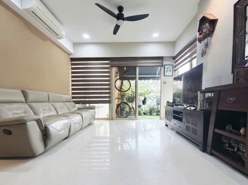 The Estiva, 313 Pasir Panjang Road, 3 Bedrooms, 1,733 sqft, Apartment For Sale, by Joyce Lye Hui Xin, 500118394 - Living Room - PropertyGuru.com.sg