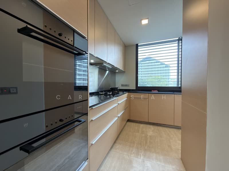 Hana, 8 Tomlinson Road, 4 Bedrooms, 3,531 sqft, Apartment For Rent, by Carmen Seah, 500118403 - Kitchen - PropertyGuru.com.sg