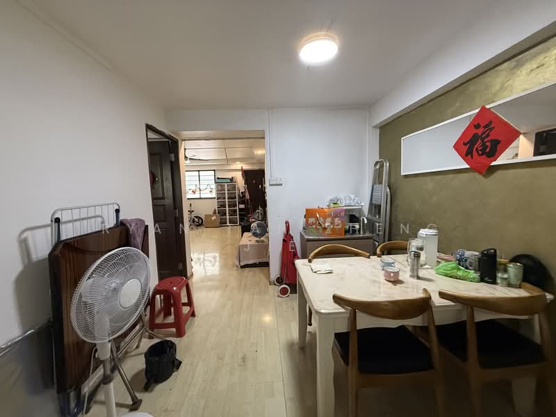 205 Clementi Avenue 6, 205 Clementi Avenue 6, 3 Bedrooms, 980 sqft, HDB Flat For Sale, by Ryan Tan Zheng Jie, 500118408 - PropertyGuru.com.sg