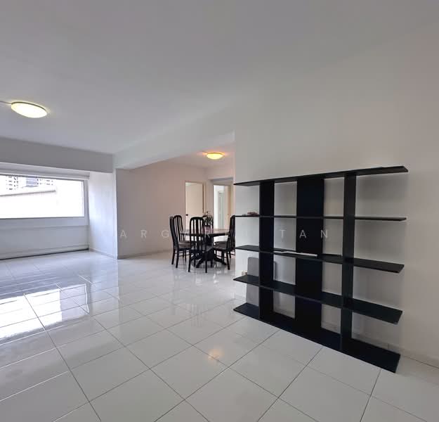 510 Pasir Ris Street 52, 510 Pasir Ris Street 52, 4 Bedrooms, 1,572 sqft, HDB Flat For Sale, by Margaret Tan, 500118415 - Living Room - PropertyGuru.com.sg