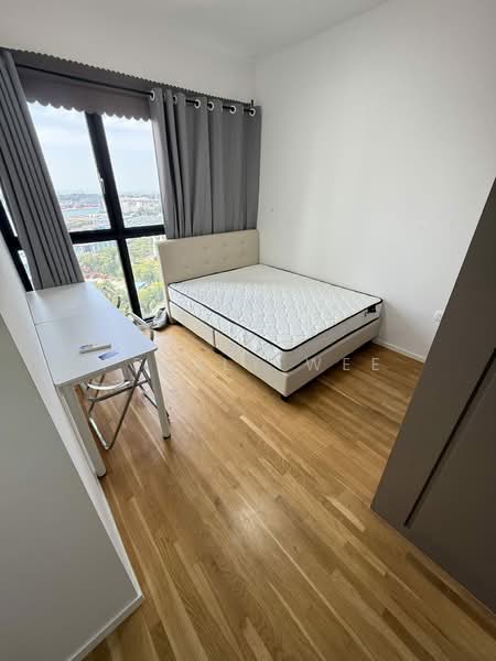 Avenue South Residence, 1 Silat Avenue, 2 Bedrooms, 721 sqft, Condominium For Sale, by Pearly Wee, 500118417 - Bedroom - PropertyGuru.com.sg