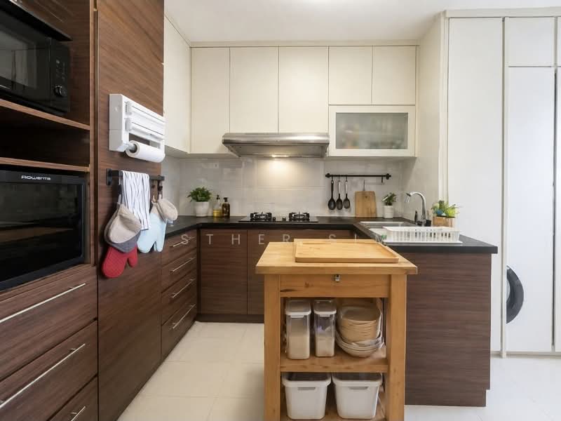 For Sale - 151 Tampines Street 12