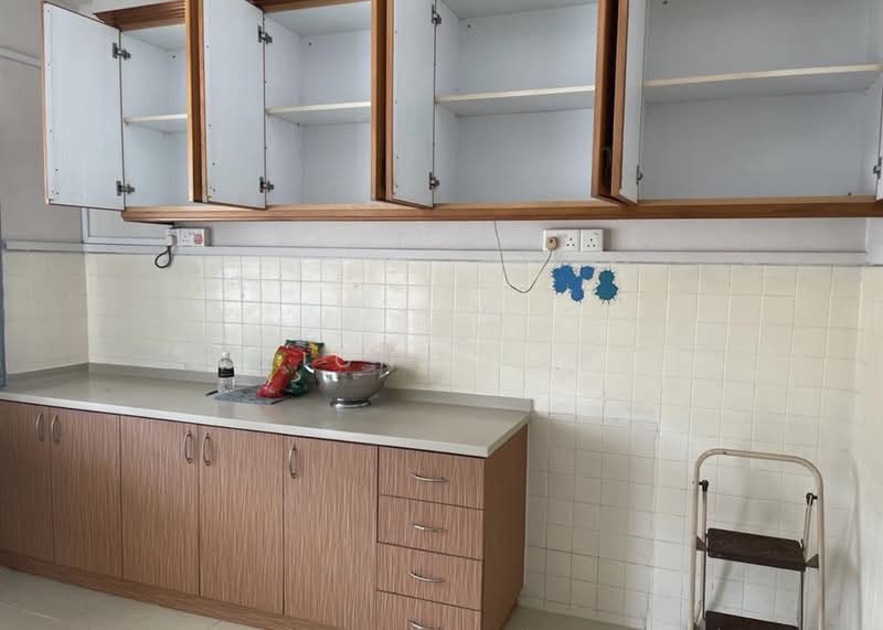 Tai Hwan Garden, Tai Hwan Avenue, 3 Bedrooms, 2,250 sqft, Terraced House For Rent, by Fiona Yap, 500118426 - Kitchen - PropertyGuru.com.sg