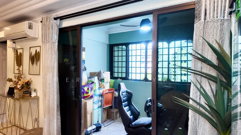 555 Woodlands Drive 53, 555 Woodlands Drive 53, 3 Bedrooms, 1,292 sqft, HDB Flat For Sale, by Jerez Amsyar, 500118436 - Interior - PropertyGuru.com.sg