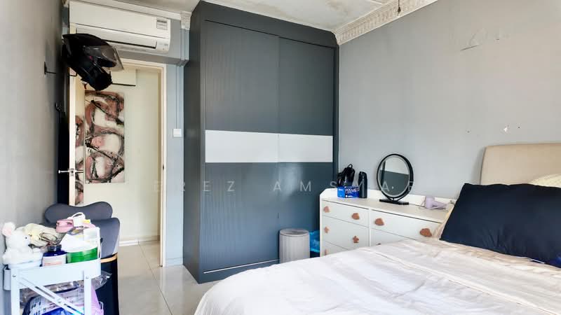 555 Woodlands Drive 53, 555 Woodlands Drive 53, 3 Bedrooms, 1,292 sqft, HDB Flat For Sale, by Jerez Amsyar, 500118436 - Bedroom - PropertyGuru.com.sg