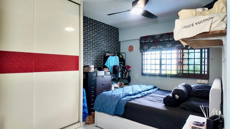 555 Woodlands Drive 53, 555 Woodlands Drive 53, 3 Bedrooms, 1,292 sqft, HDB Flat For Sale, by Jerez Amsyar, 500118436 - Bedroom - PropertyGuru.com.sg